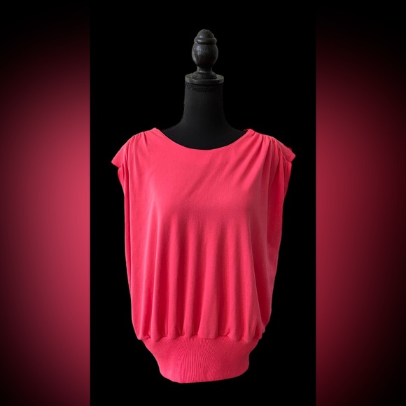 Michael Carrie: Pink Coral Sweater Shirt with Three Buttons on Shoulders - Picture 8 of 17